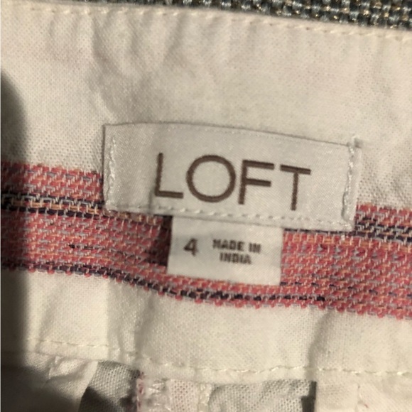 LOFT Pink Shorts Size 4 - Picture 10 of 13